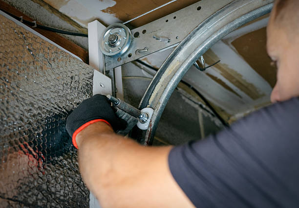 Affordable Garage Door solutions in Fox Crossing, WI